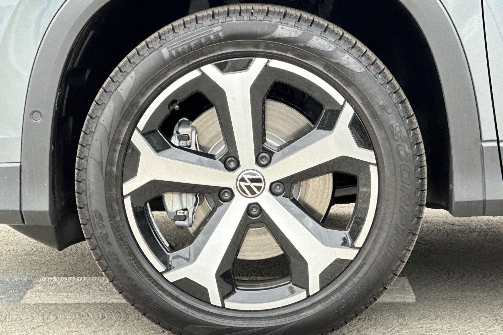 New 2026 Volkswagen Tiguan SE AWD/4WD image 25