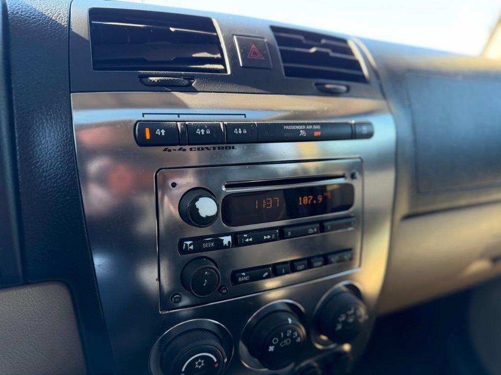 Used 2006 HUMMER H3 Luxury w/ Chrome Appearance Package image 20