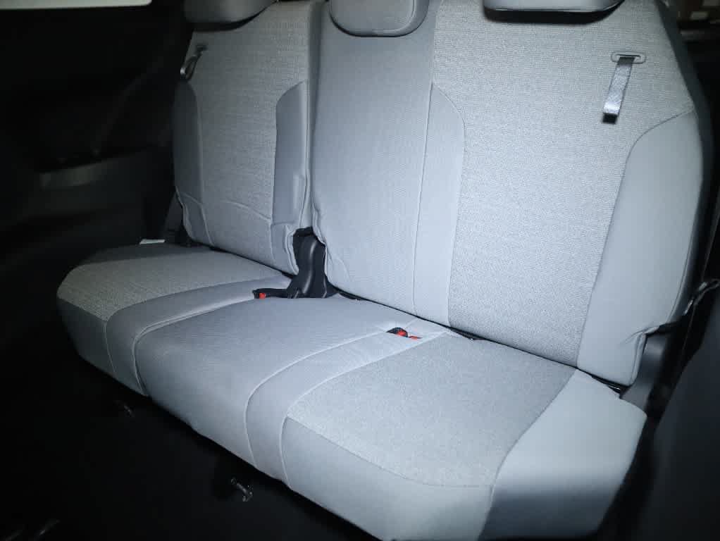 Certified 2026 Toyota Sienna LE AWD/4WD image 13