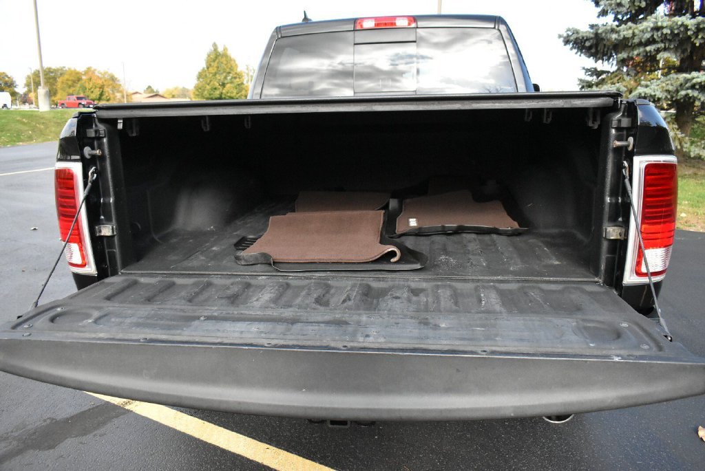 Used 2015 RAM 1500 Laramie w/ Convenience Group AWD/4WD image 36