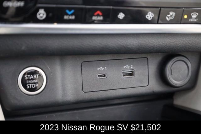 Used 2023 Nissan Rogue SV image 31