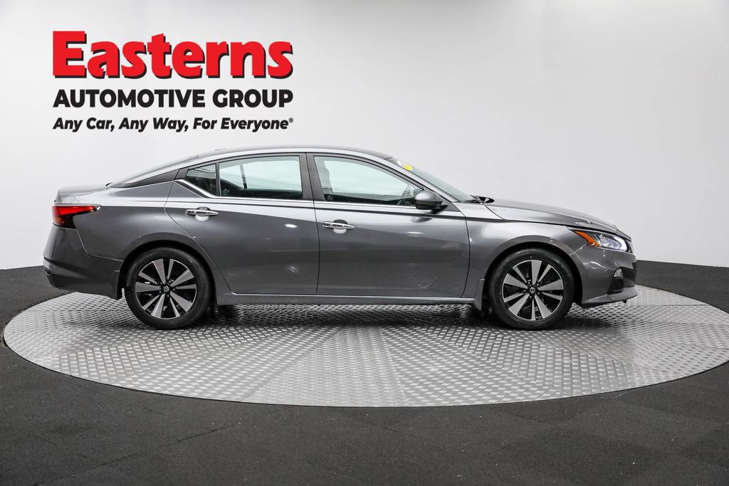 Used 2022 Nissan Altima 2.5 SV image 4