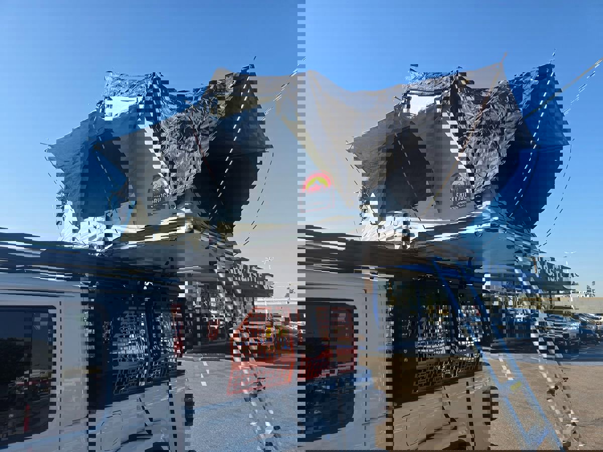 Used 2023 Jeep Gladiator Mojave w/ Cold Weather Group AWD/4WD image 57