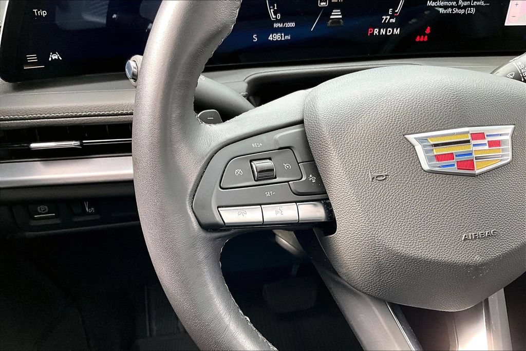 Used 2024 Cadillac XT4 Premium Luxury w/ Technology Package FWD image 20