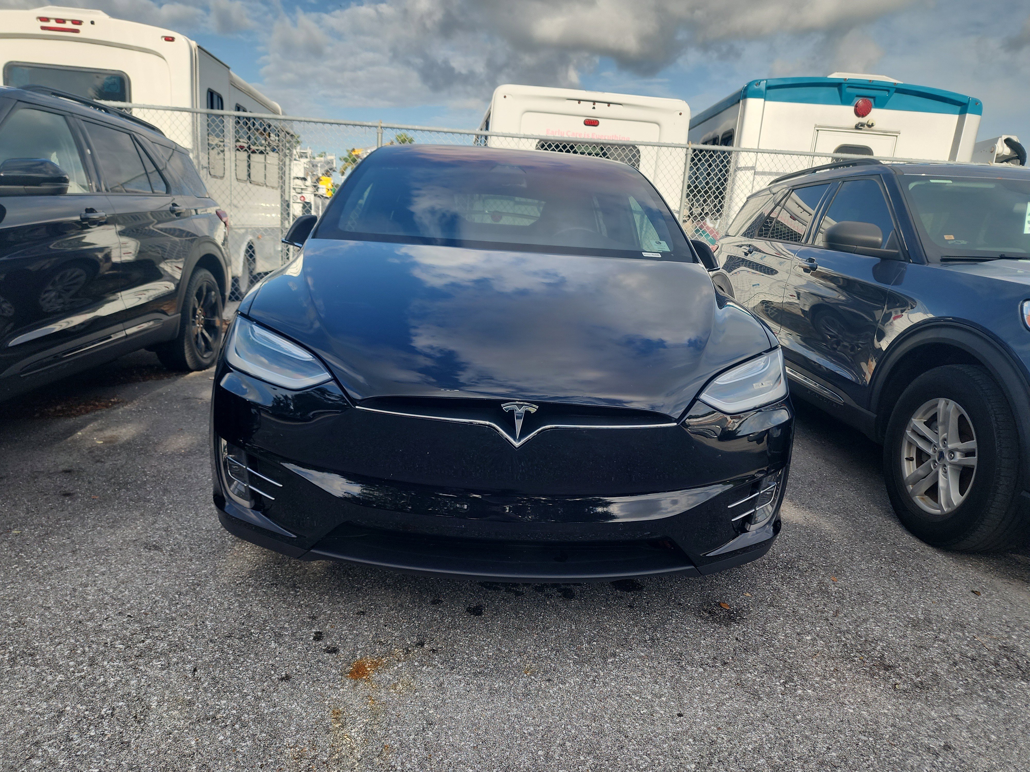 Used 2016 Tesla Model X AWD/4WD image 2