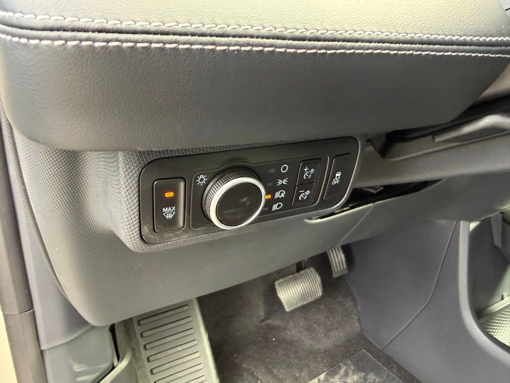 New 2025 Ford Mustang Mach-E Premium image 10