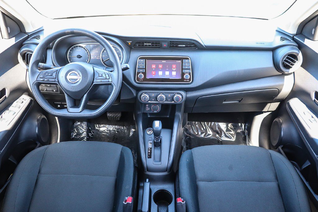 Certified 2025 Nissan Kicks Play S FWD image 12