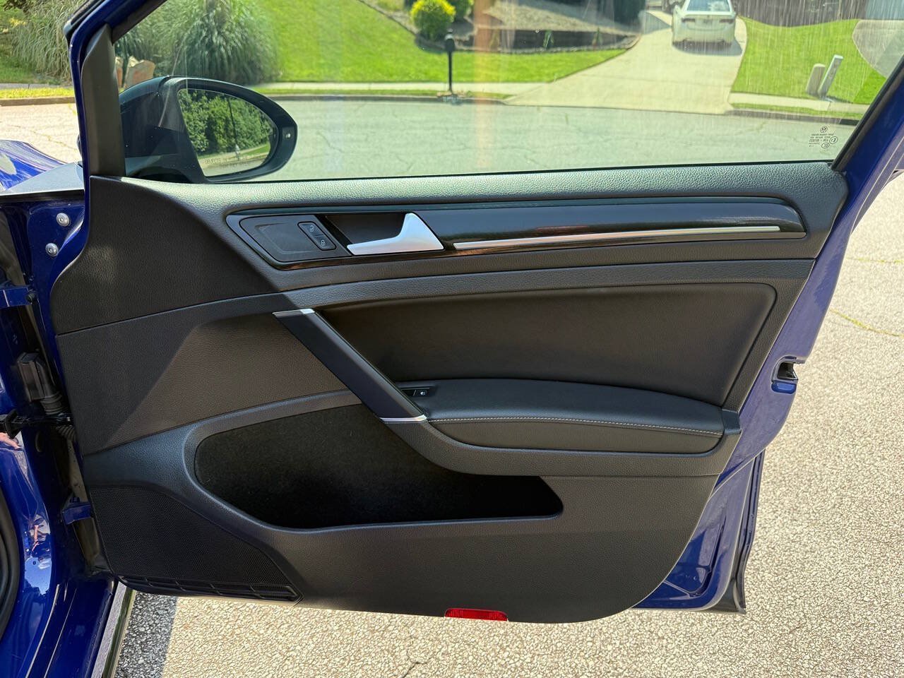 Used 2019 Volkswagen Golf R 4-Door AWD/4WD image 64