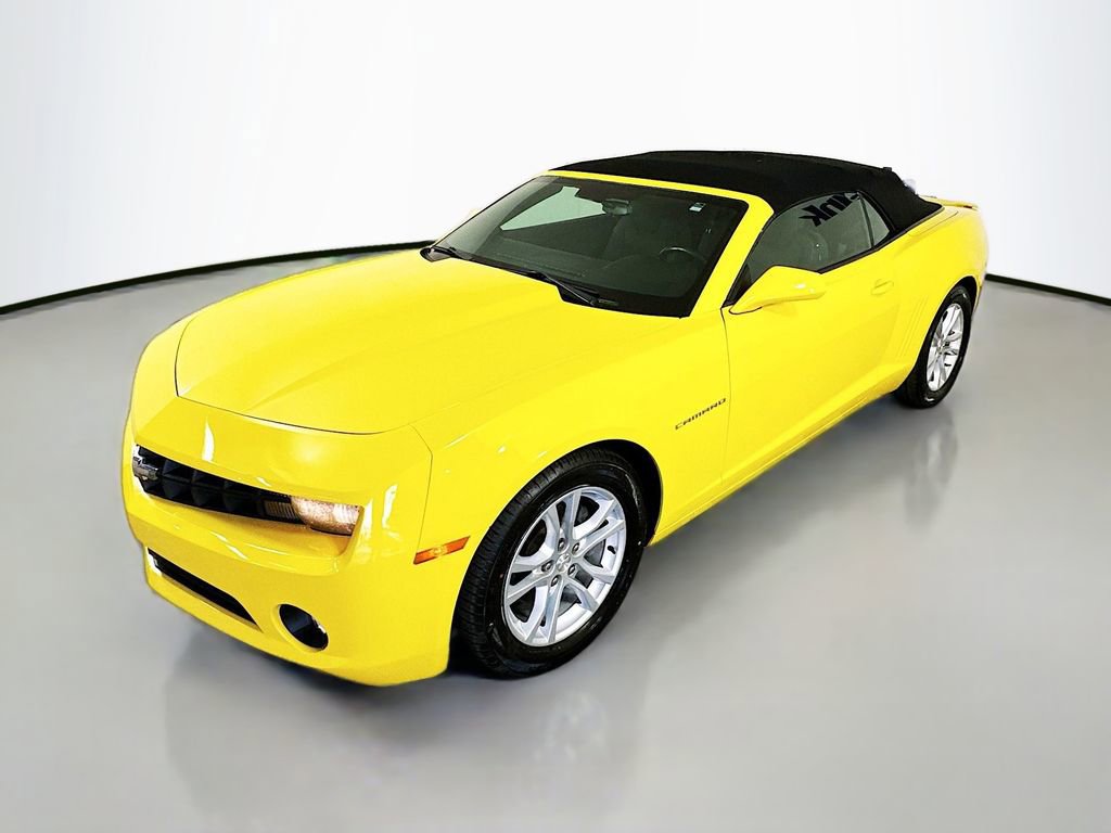Used 2013 Chevrolet Camaro LT image 40