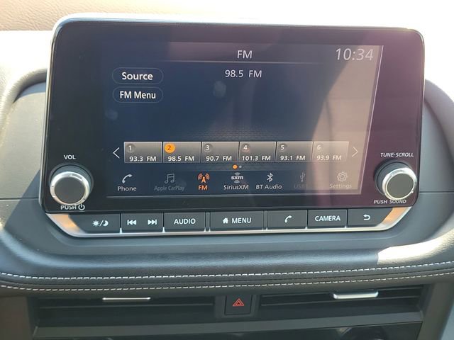 Used 2023 Nissan Rogue SV image 27