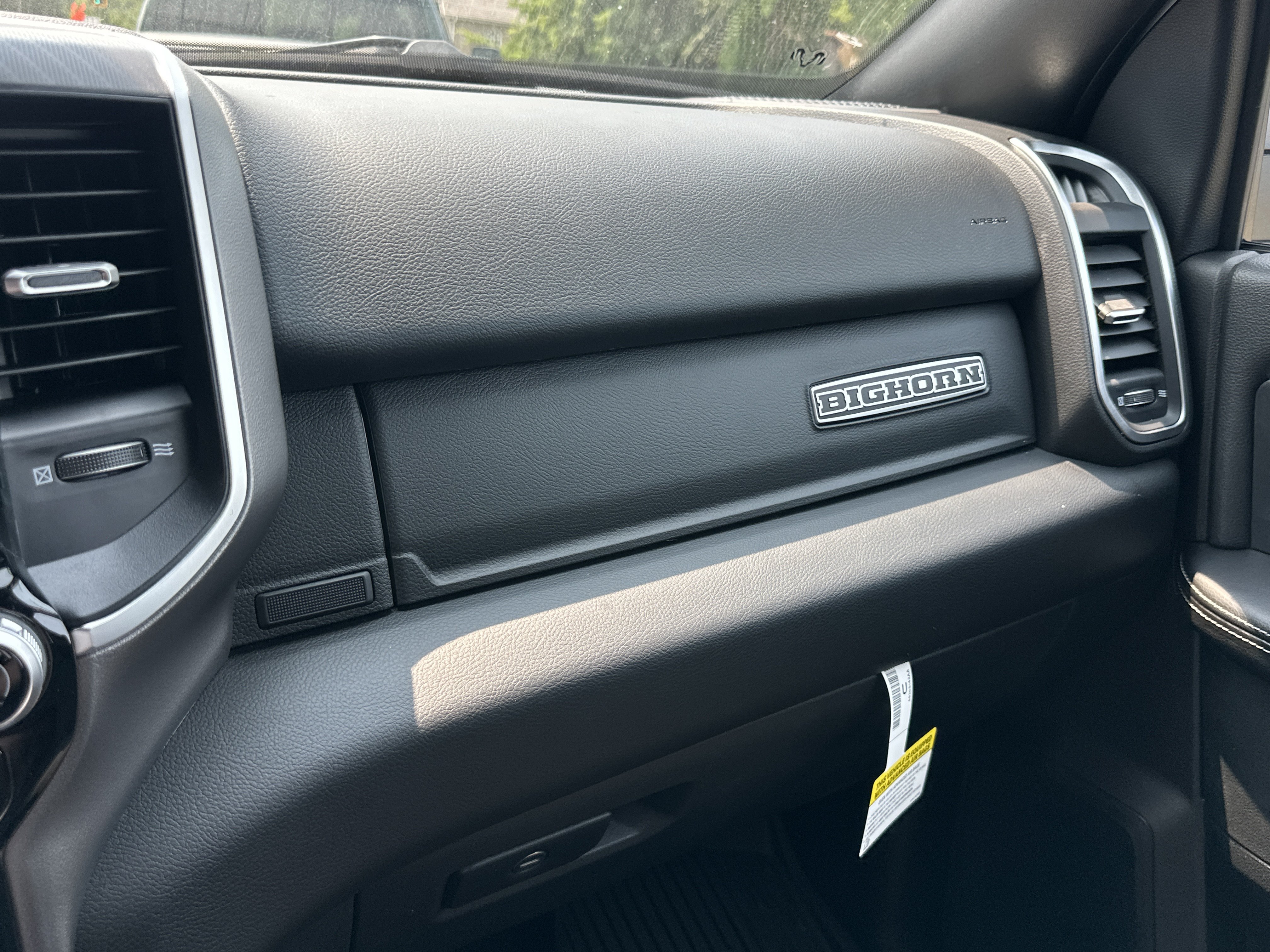 New 2026 RAM 3500 Big Horn AWD/4WD image 4