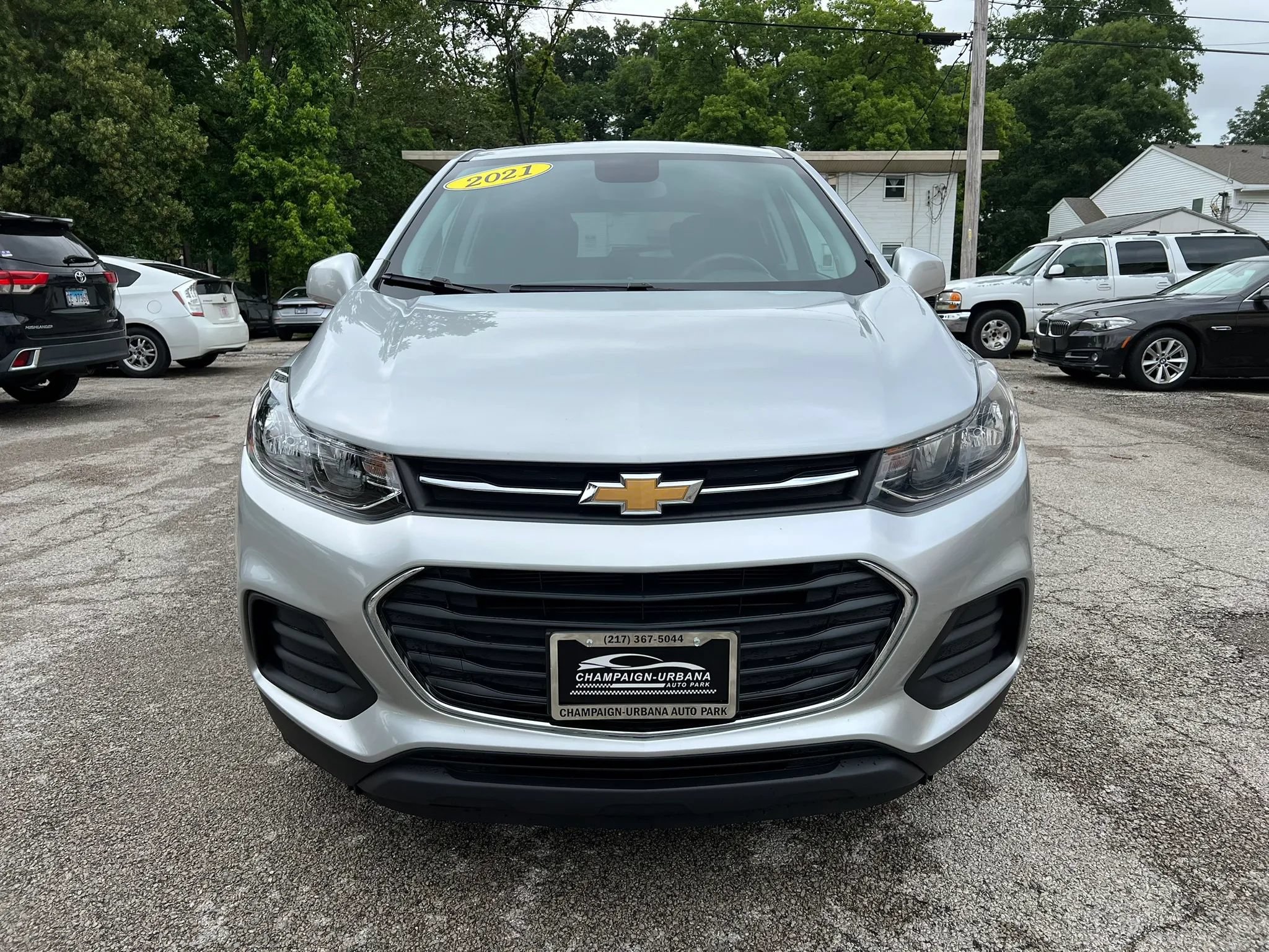 Used 2021 Chevrolet Trax LS w/ Tint and Cruise Package FWD image 2