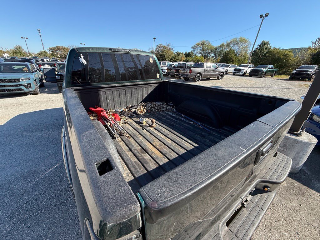 Used 2003 Chevrolet Silverado 2500 LS w/ Snow Plow Prep Package AWD/4WD image 8