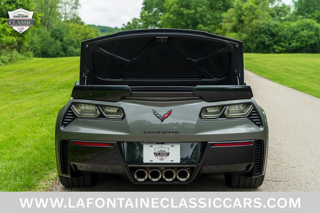 Used 2015 Chevrolet Corvette Z06 w/ 2LZ Preferred Equipment Group RWD image 46
