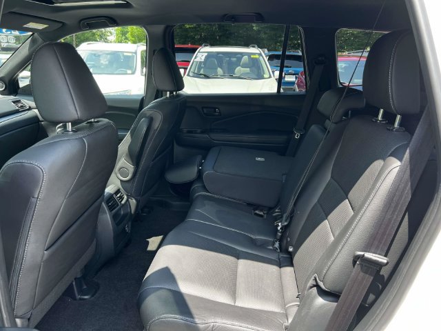 Used 2023 Honda Passport EX-L image 18