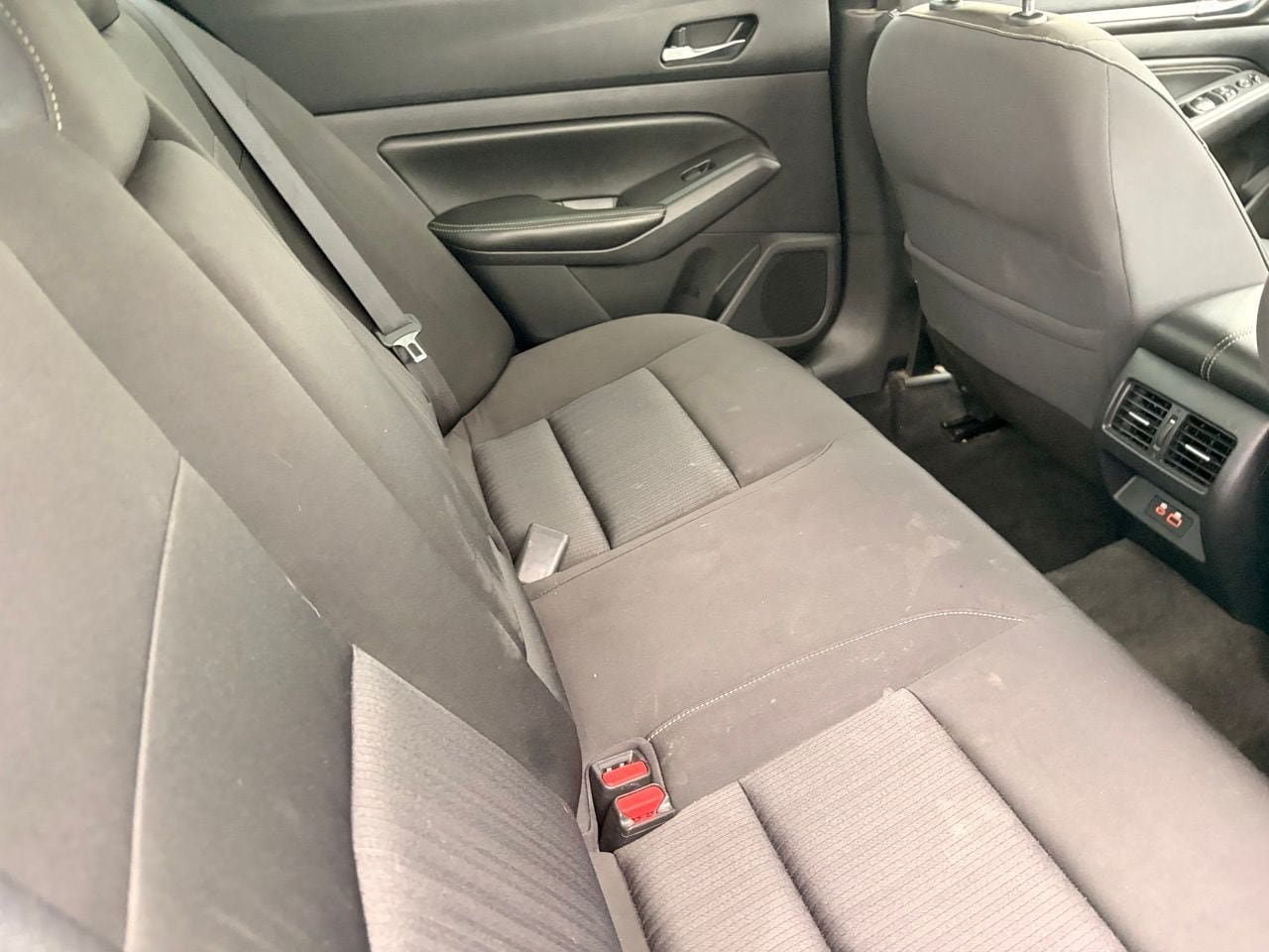 Used 2019 Nissan Altima 2.5 SV FWD image 14