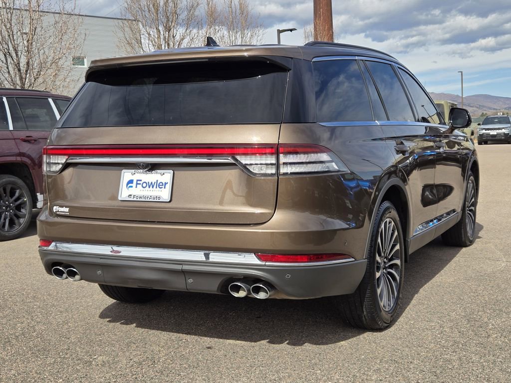 Used 2022 Lincoln Aviator Reserve w/ Equipment Group 201A image 4