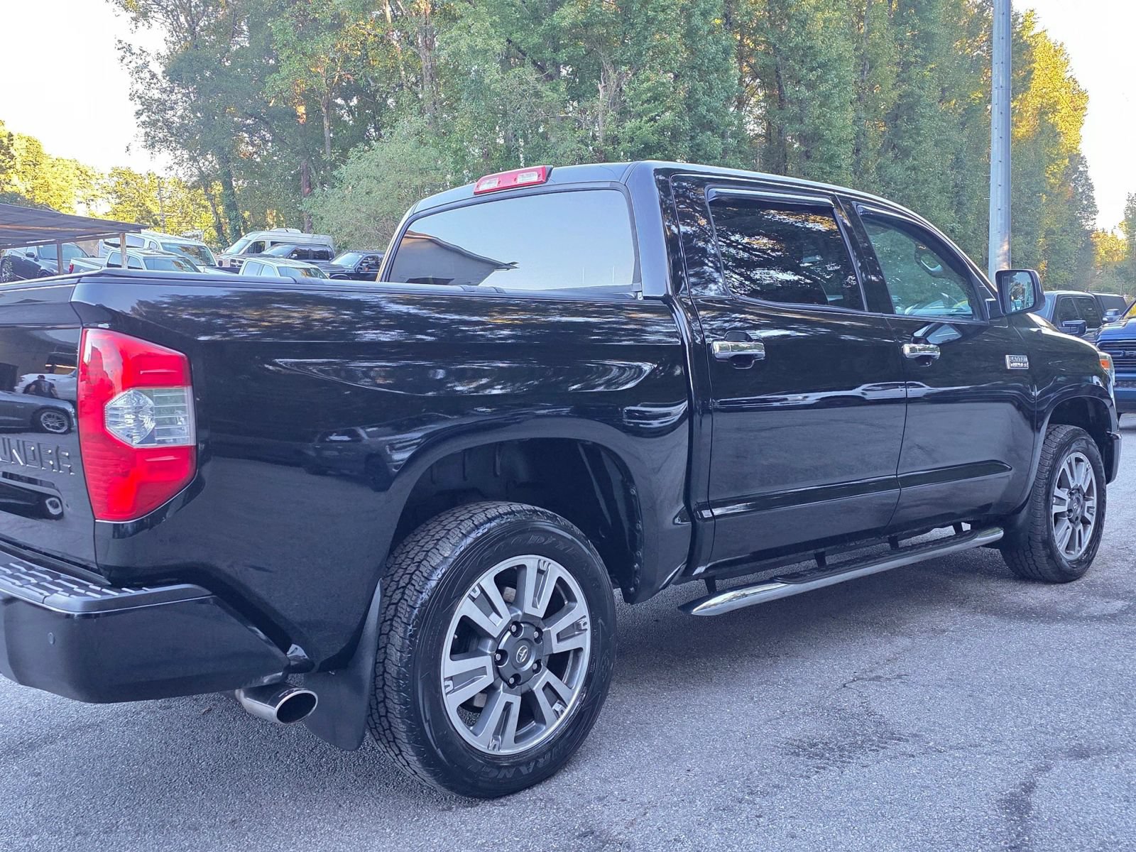 Used 2018 Toyota Tundra Platinum AWD/4WD image 33