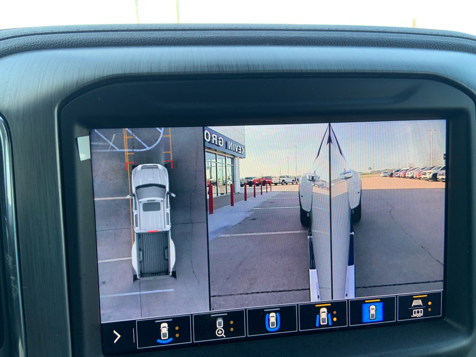 Certified 2021 GMC Sierra 3500 Denali w/ Denali Ultimate Package image 28