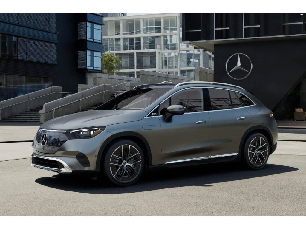 New 2026 Mercedes-Benz EQE 320 4MATIC SUV image 38