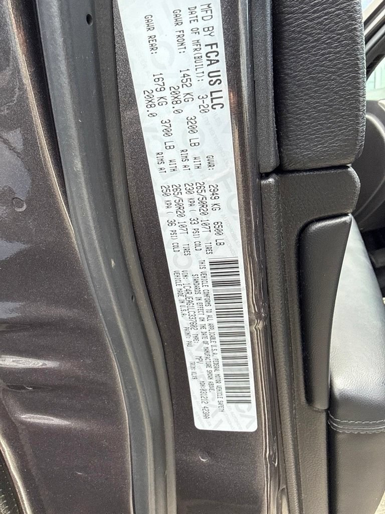 Used 2020 Jeep Grand Cherokee Altitude RWD image 8