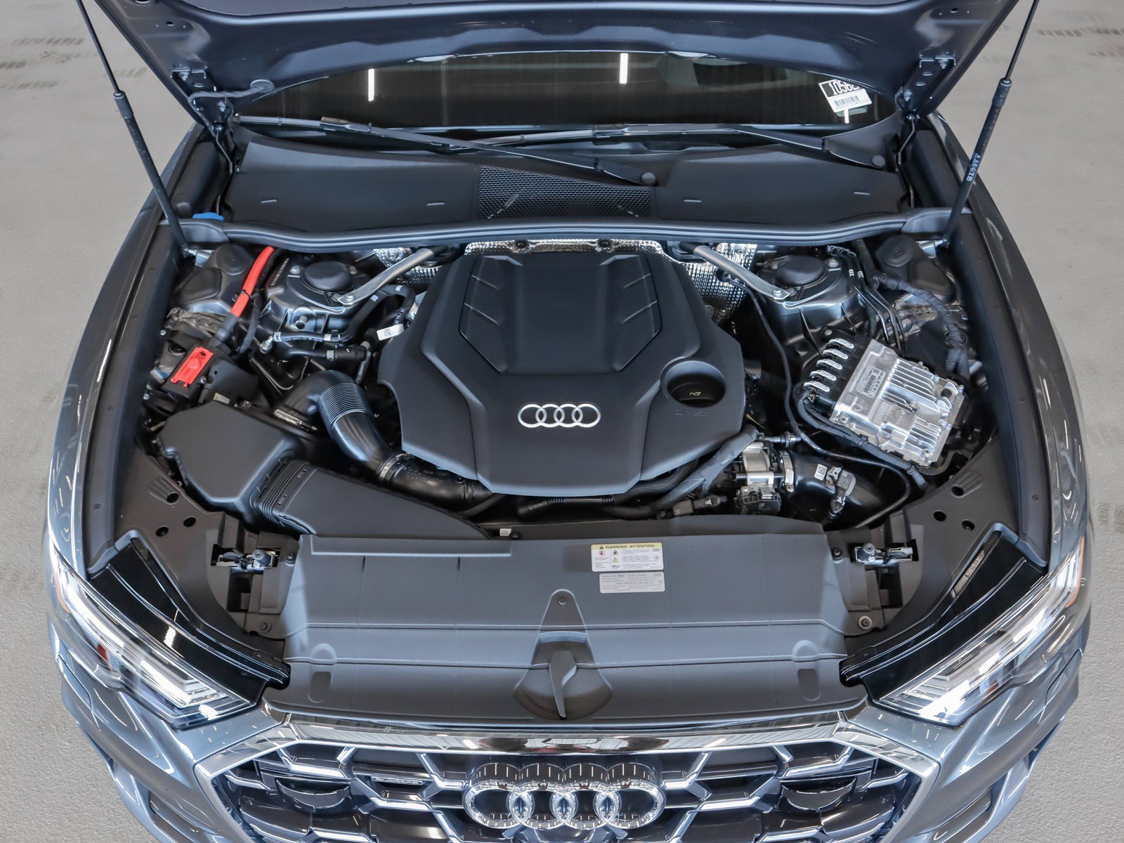 New 2025 Audi A6 3.0T Prestige image 4