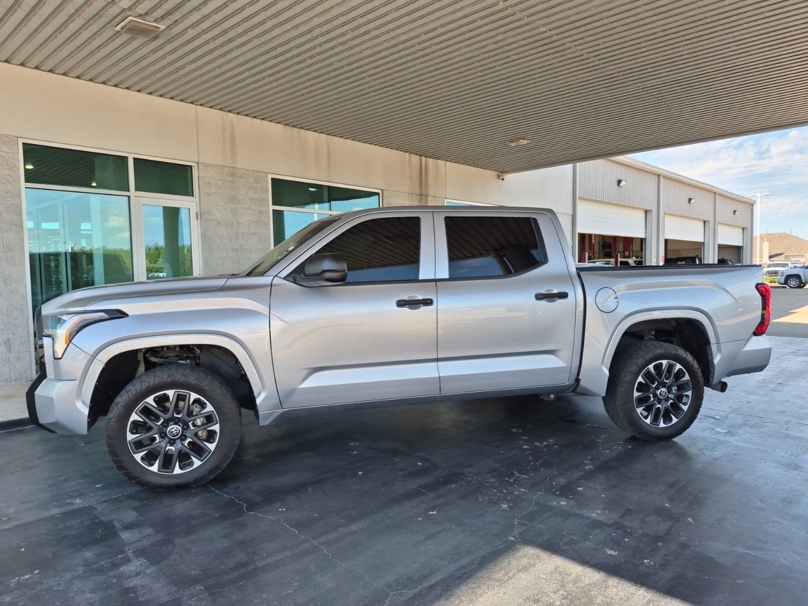 Used 2024 Toyota Tundra SR w/ SR Tow Package AWD/4WD image 2