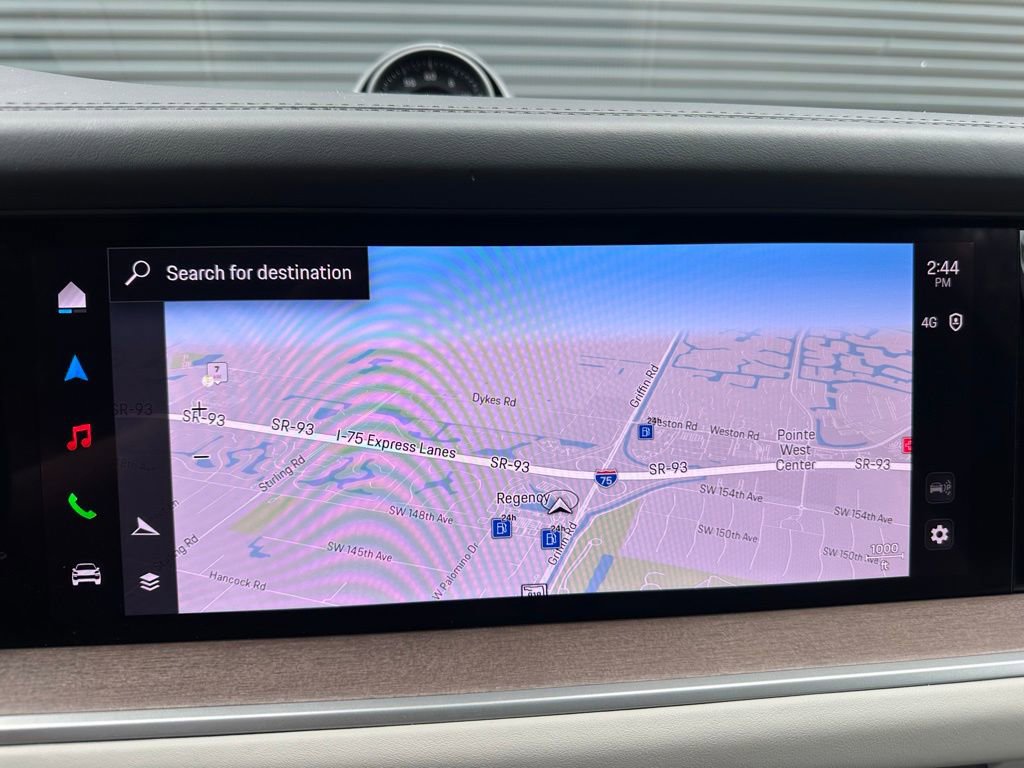 Certified 2025 Porsche Cayenne S image 31