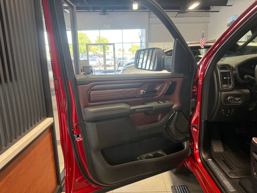 New 2026 RAM 1500 Limited AWD/4WD image 16