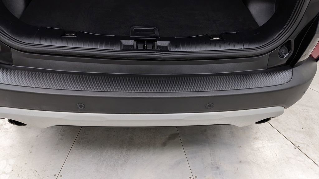 Certified 2023 Ford Escape Active w/ Tech Pack #2 image 6