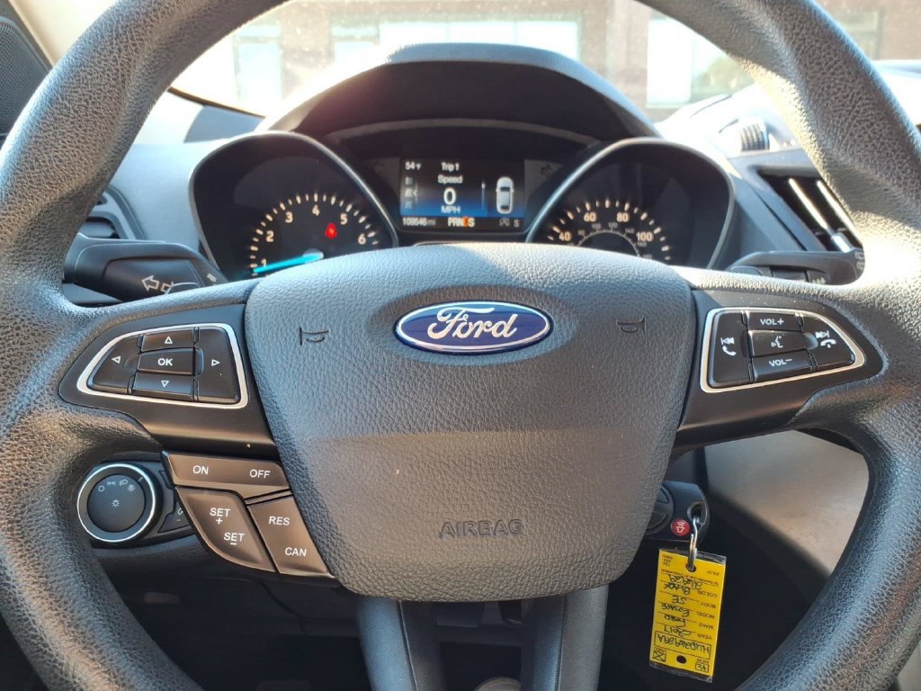 Used 2017 Ford Escape SE w/ Equipment Group 201A FWD image 20