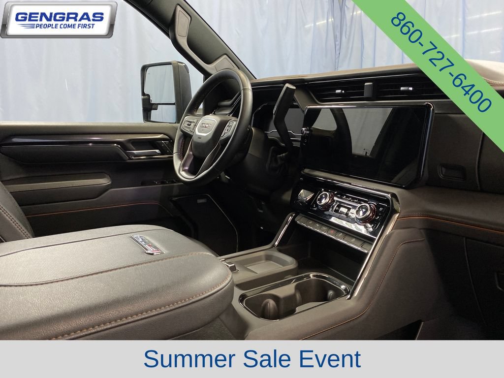 Used 2024 GMC Sierra 2500 AT4 w/ Technology Package AWD/4WD image 42