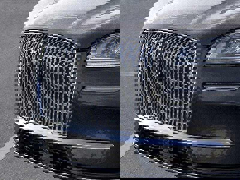 New 2026 Lincoln Corsair Premiere image 17