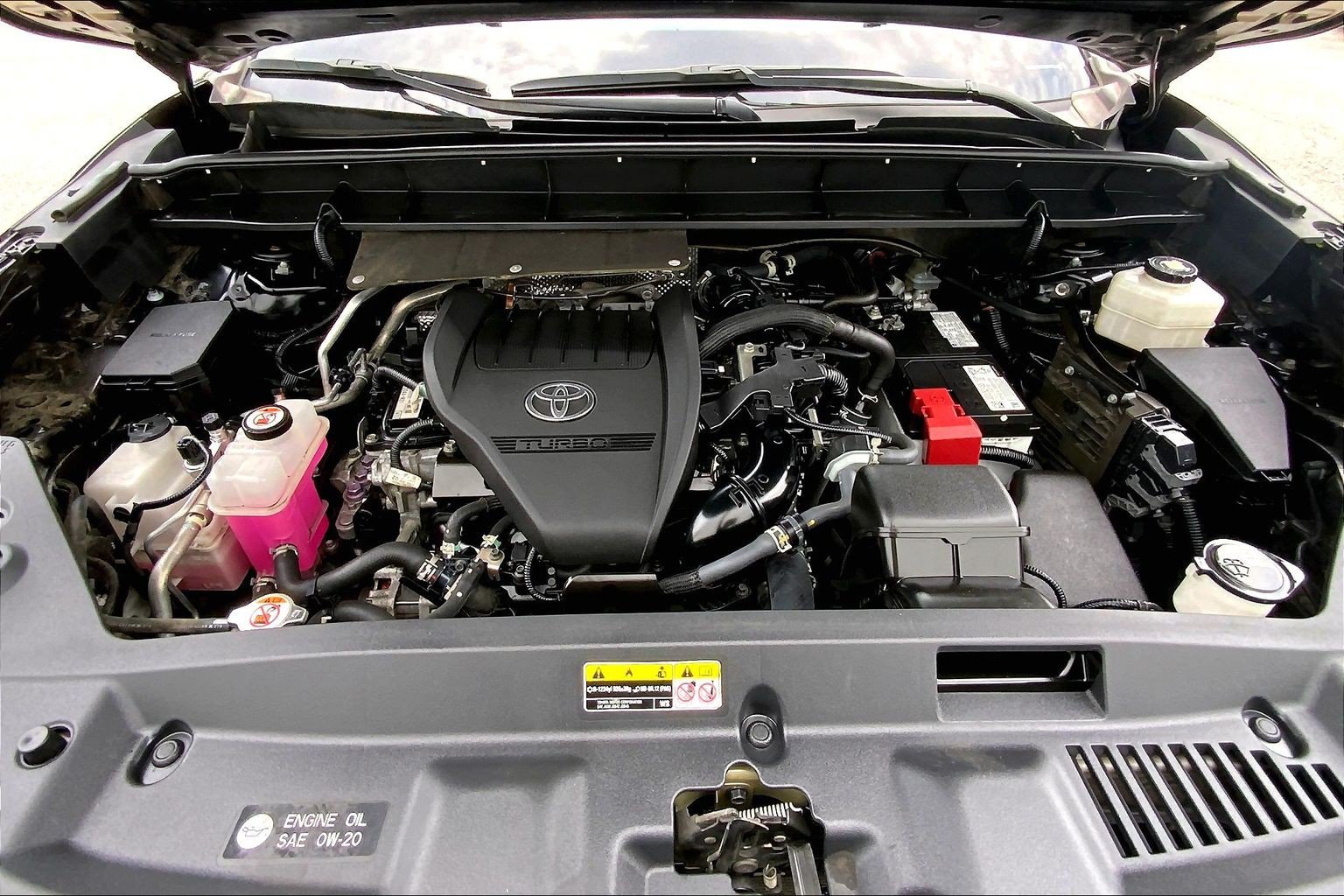 Used 2023 Toyota Highlander XLE AWD/4WD image 13
