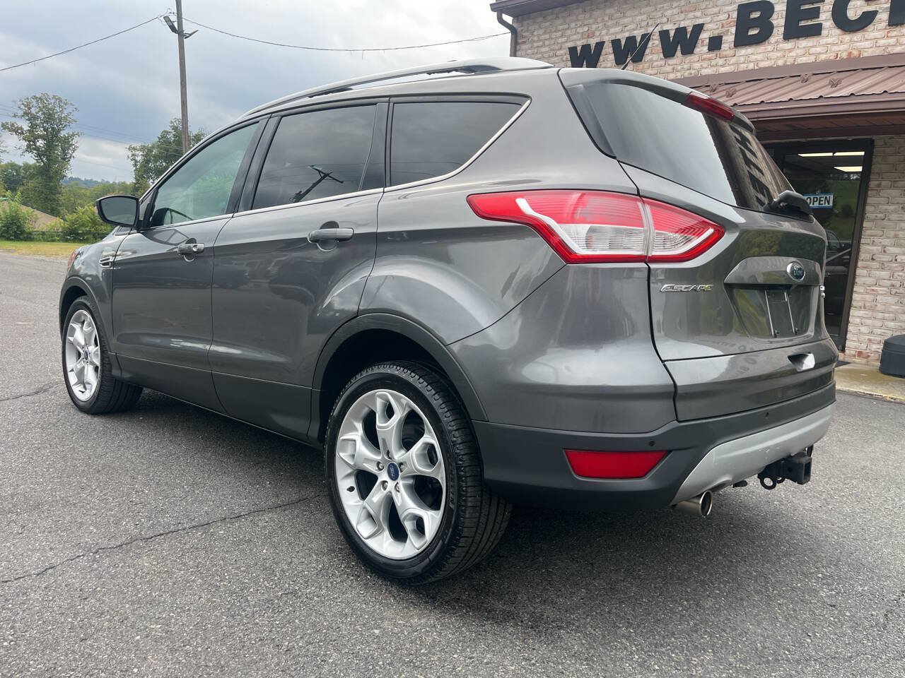 Used 2013 Ford Escape Titanium w/ Parking Technology Pkg AWD/4WD image 8