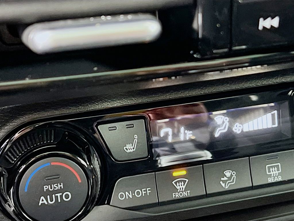 New 2026 Nissan Kicks SV image 17