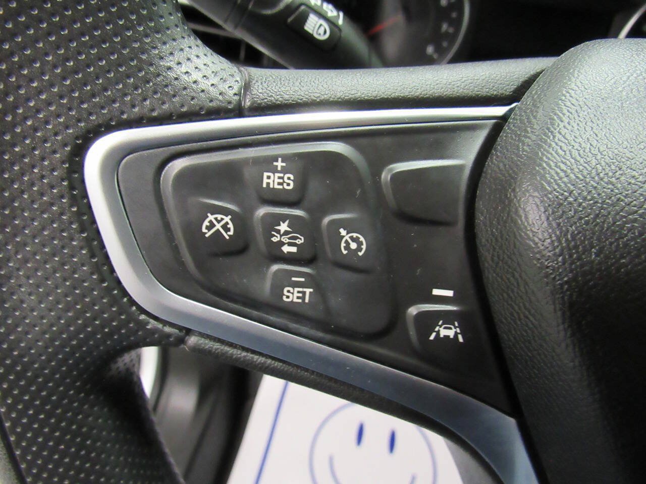 Used 2022 Chevrolet Equinox LS w/ LS Convenience Package AWD/4WD image 33