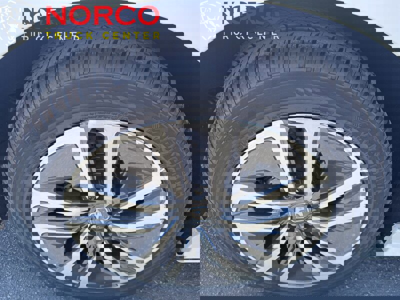 Used 2020 Honda Accord Touring image 12