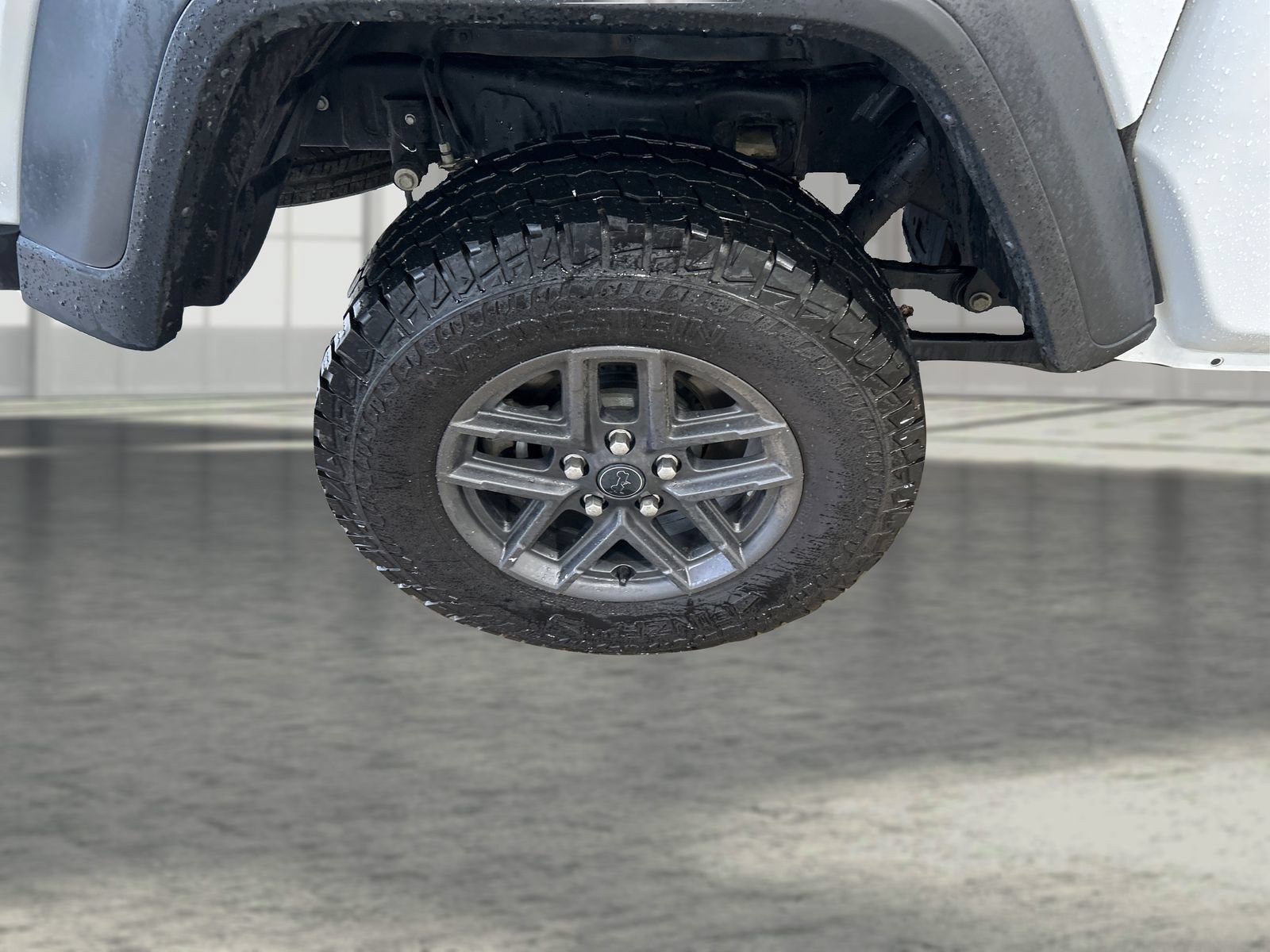 Used 2025 Jeep Gladiator Sport AWD/4WD image 21