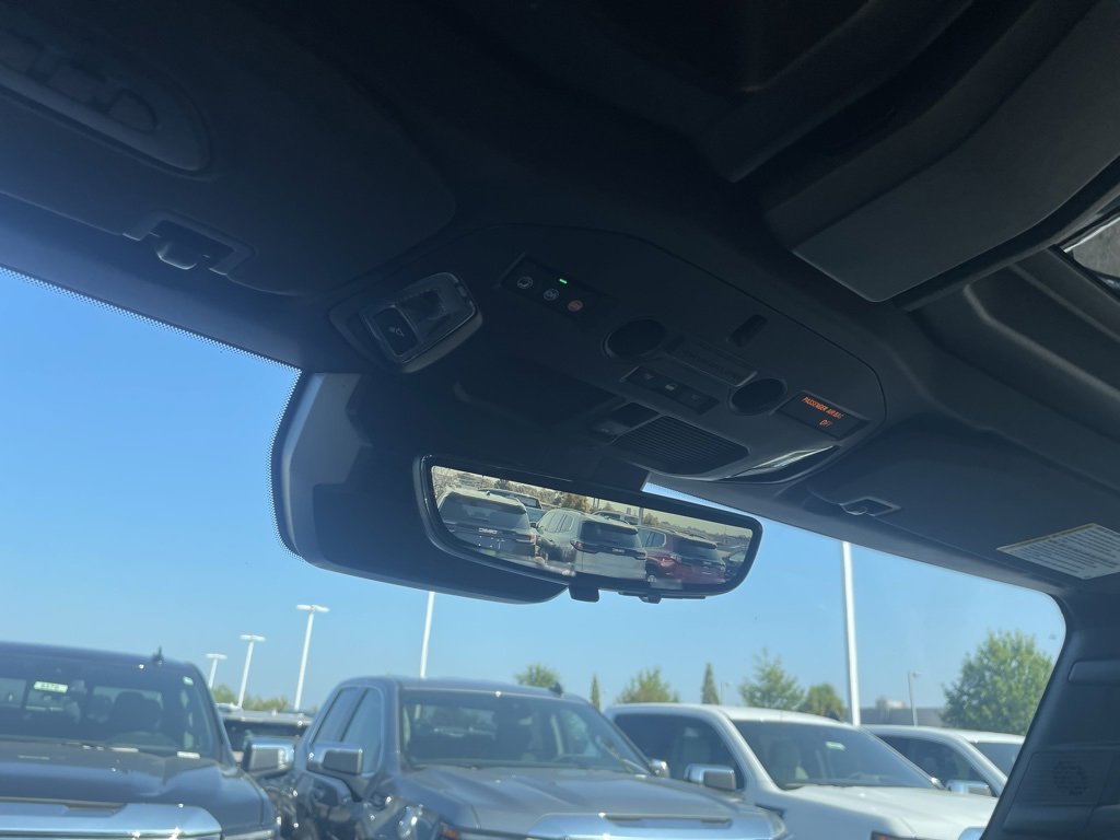 New 2026 GMC Hummer EV SUV image 23