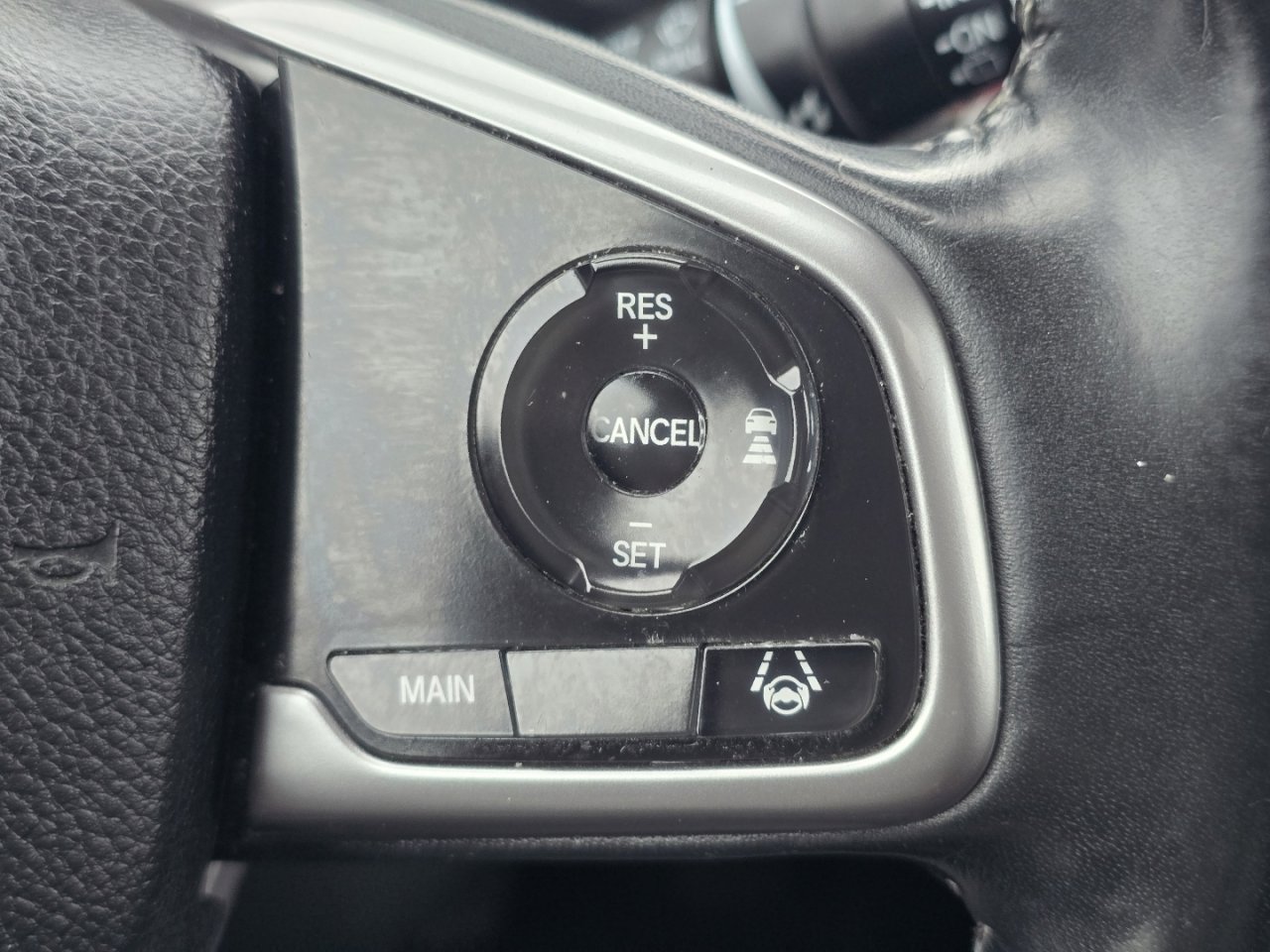 Certified 2019 Honda CR-V EX-L image 32