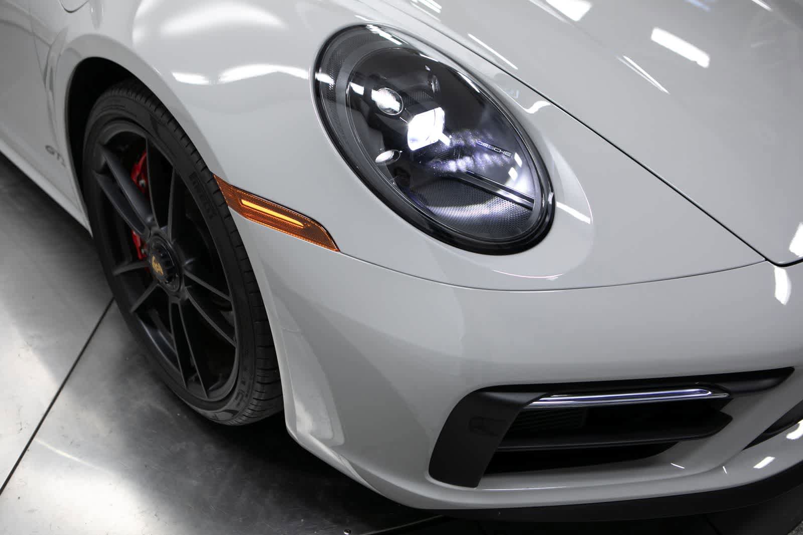 Certified 2024 Porsche 911 Targa 4 GTS AWD/4WD image 12