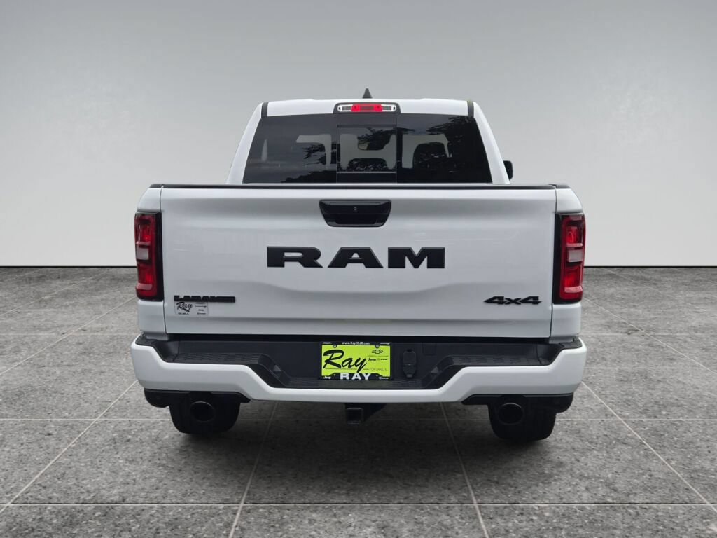 Used 2025 RAM 1500 Laramie w/ Night Edition AWD/4WD image 7
