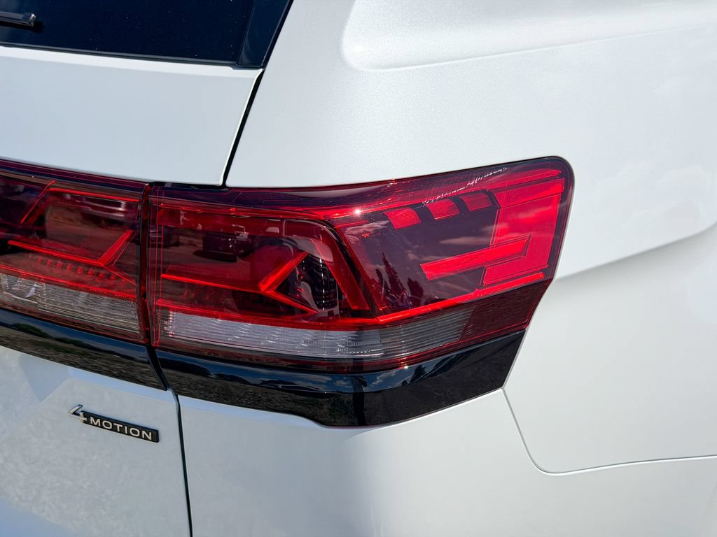 New 2026 Volkswagen Atlas Peak Edition AWD/4WD image 8