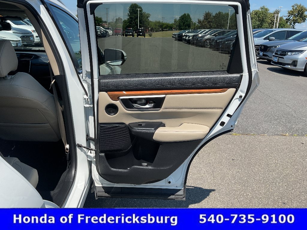 Certified 2019 Honda CR-V Touring image 17