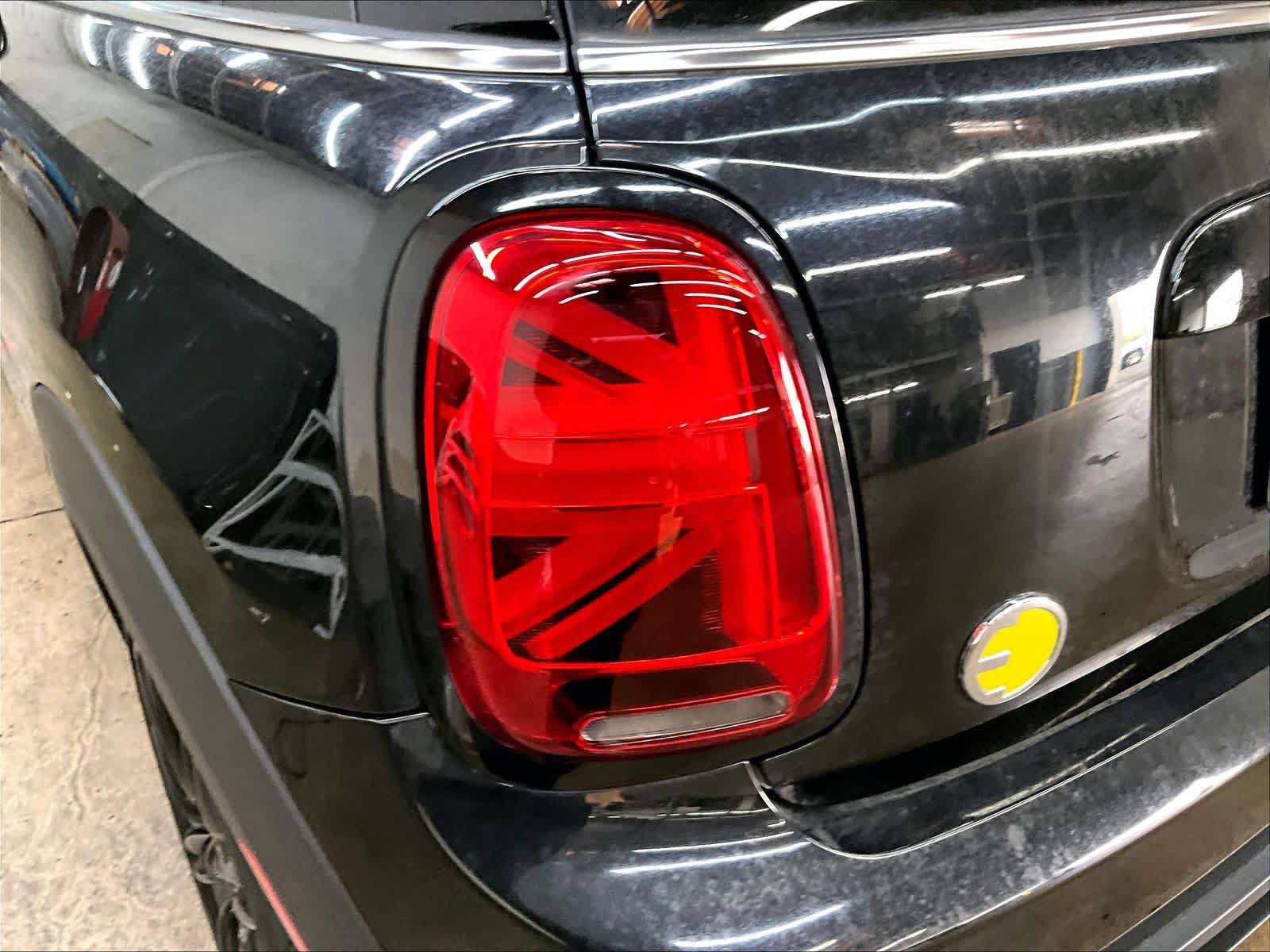 Used 2024 MINI Cooper SE FWD image 31