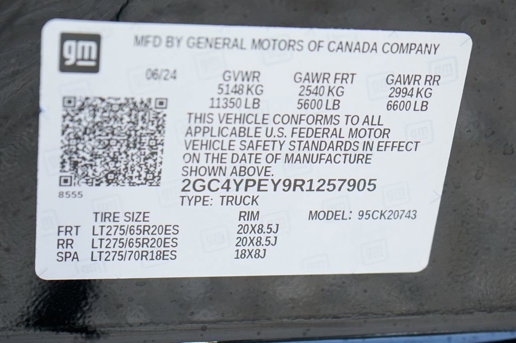 Used 2024 Chevrolet Silverado 2500 LTZ w/ LTZ Premium Package AWD/4WD image 58