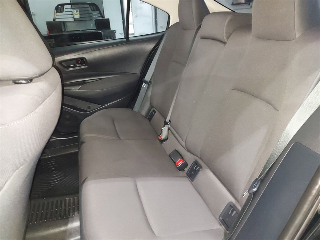 Used 2024 Toyota Corolla LE image 27