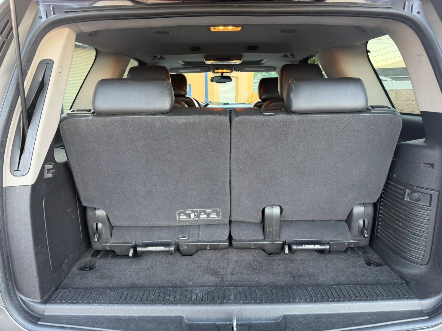 Used 2012 Chevrolet Tahoe LTZ AWD/4WD image 14