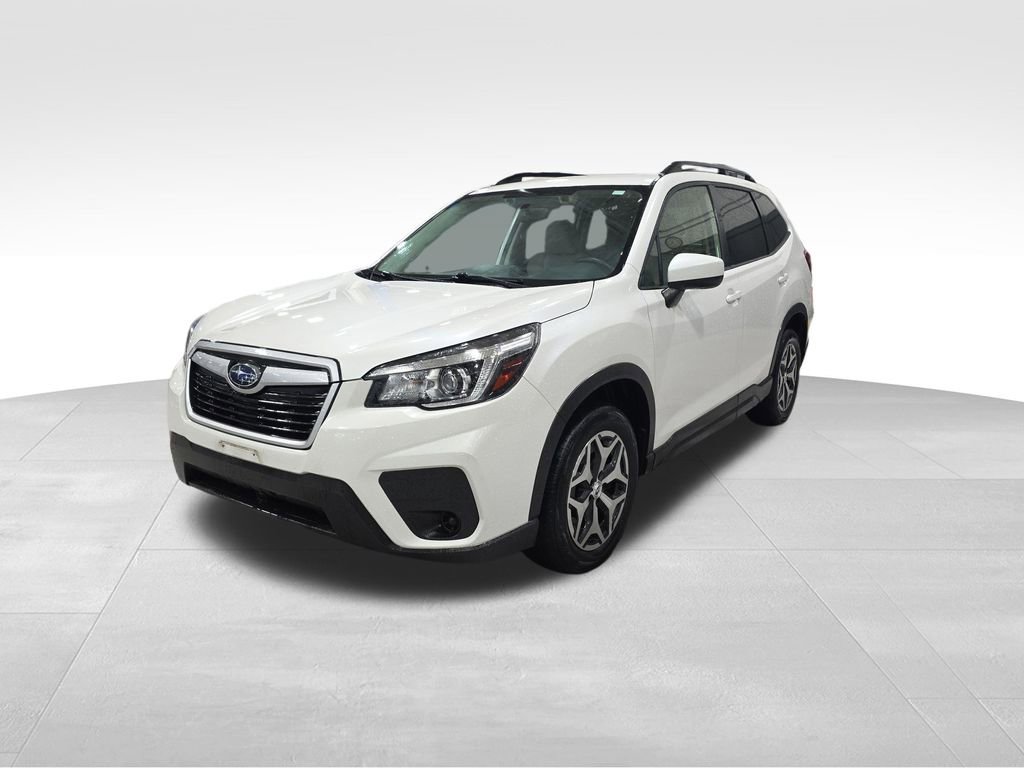 Used 2019 Subaru Forester Premium w/ All-Weather Package AWD/4WD image 4